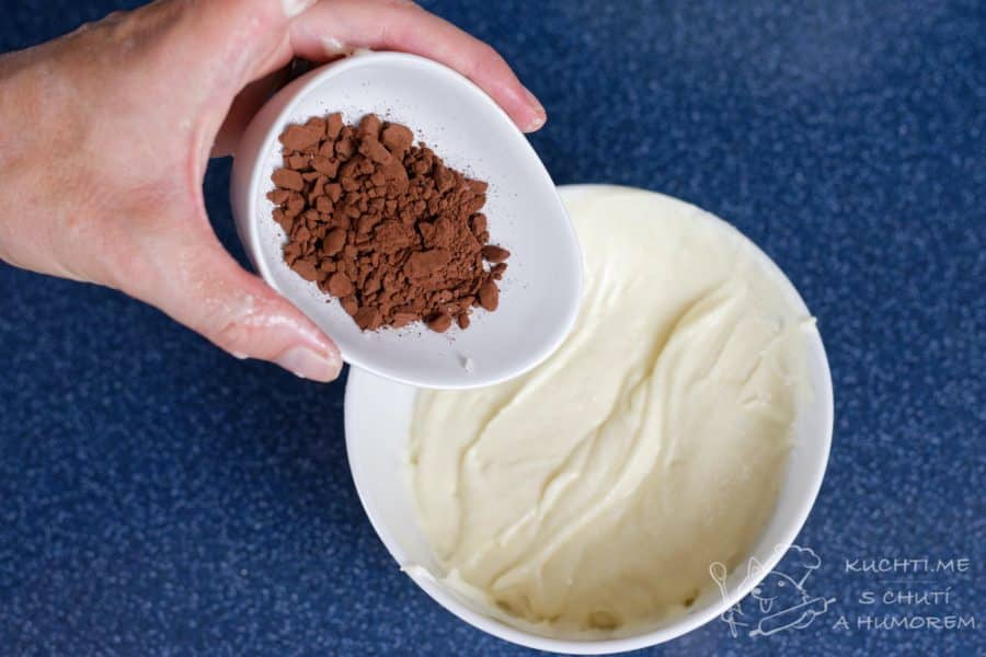 Dokonalá třená mramorová bábovka - do 1/3 těsta přidejte kakao