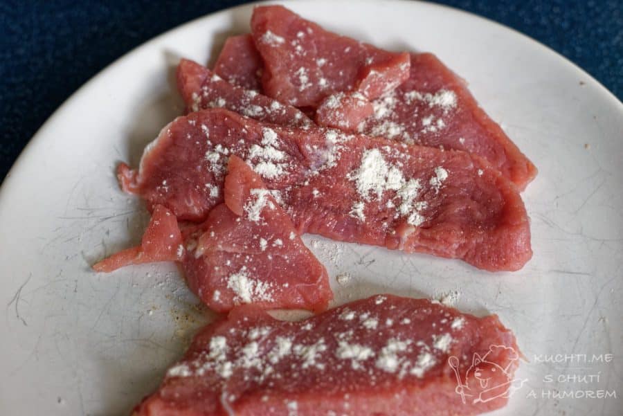 Italská piccata – maso si naklepeme, posolíme, opepříme