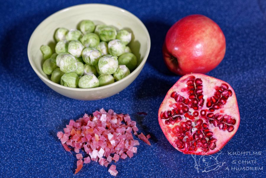 Salát z růžičkové kapusty a jablek - ingredience