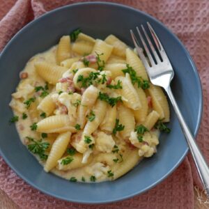 Květáková carbonara
