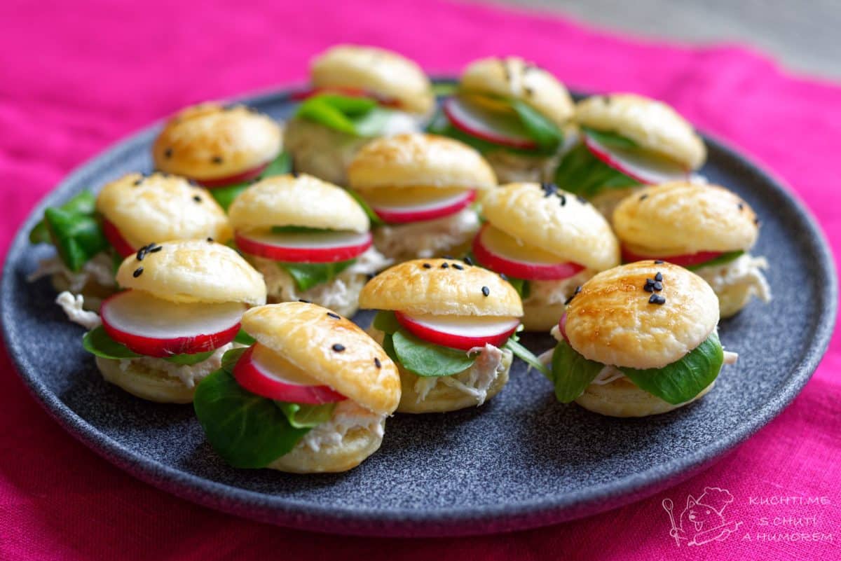 Hlavní fotka k receptu Mini burgry z listového těsta