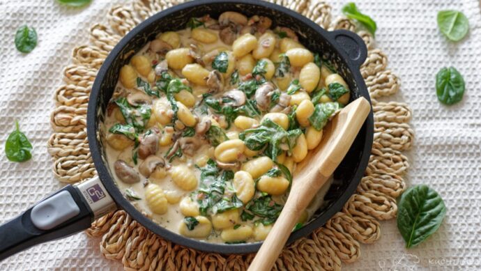 Krémové gnocchi s houbami a sýrem - vynikající krémová lahůdka